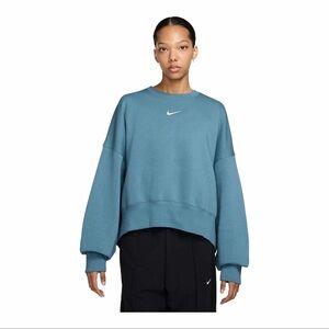 Nike Women's Blue Oversized Crewneck Sweatshirt